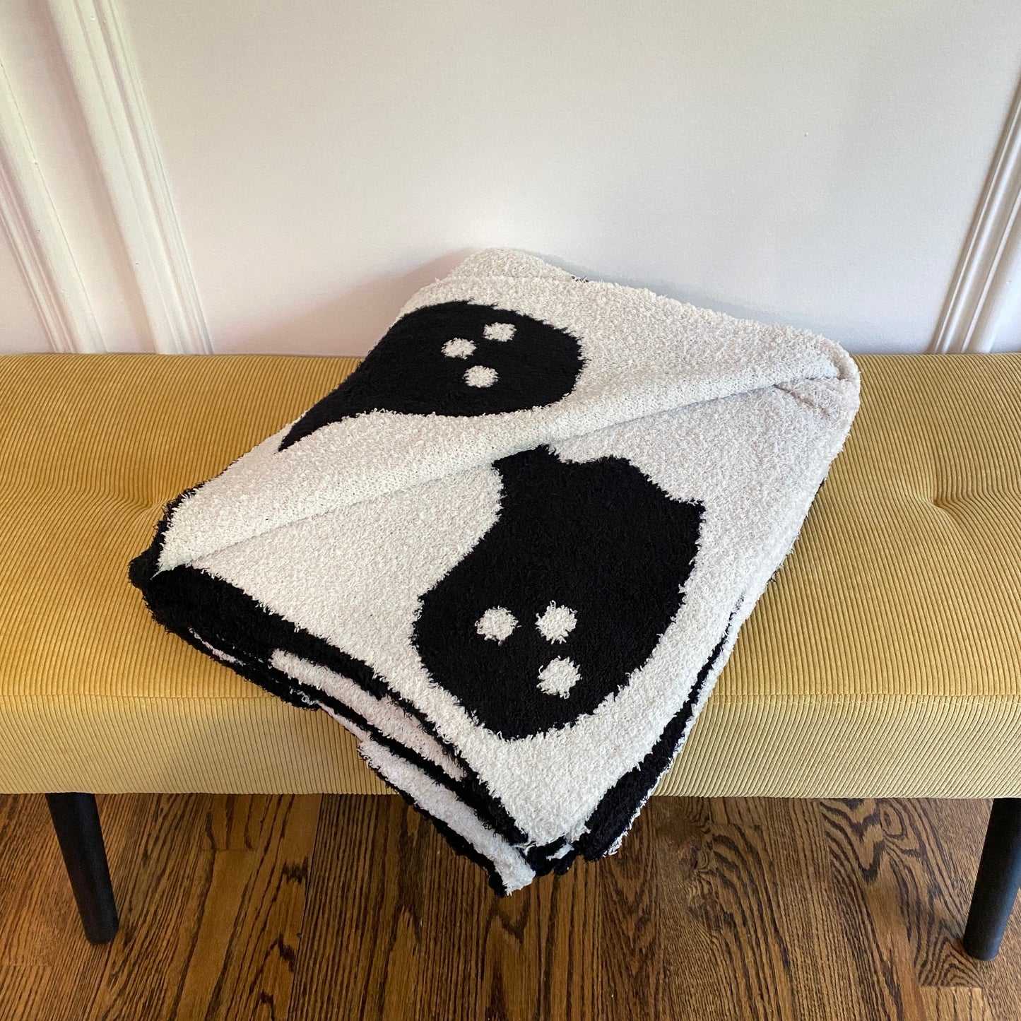 Blanket - Soft Dreams - Double Sided Ghost Halloween Black & White